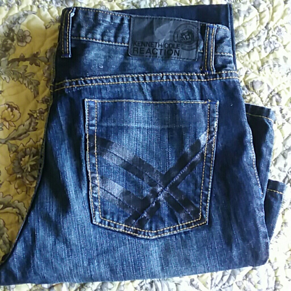 🎊HP🎊 Kenneth Cole Reaction Straight jeans 30/32